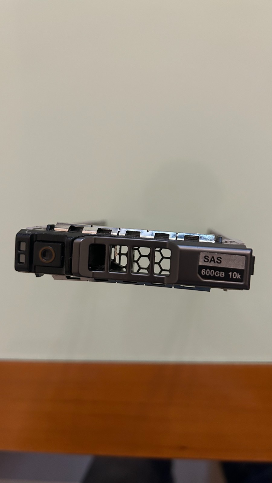 Dell 08FKXC Tray Caddy 2.5 SAS SATA per PowerEdge R430 R630 R730 R930 R420 R620 - Image 3