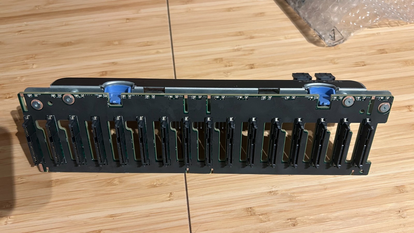 Dell 0HMJG5 Backplane SAS (SATA) 16 x 2.5 PowerEdge R740 R740xd - usato testato - immagine 4