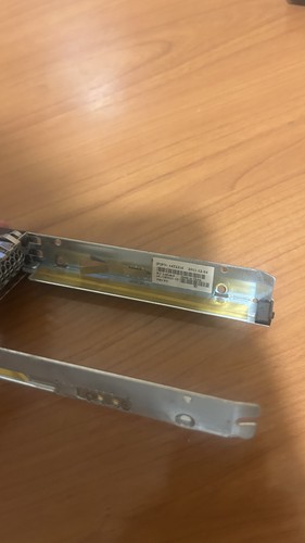 IBM Lenovo 44T2216 2.5 SFF SAS SATA Hot Swap HDD Tray Caddy - Image 3