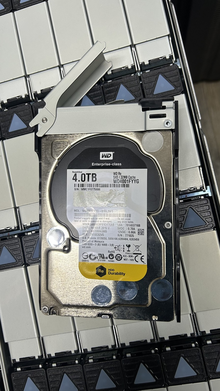 Western Digital WD4001FYYG 4TB SAS 3.5 7200RPM Enterprise HDD No Caddy